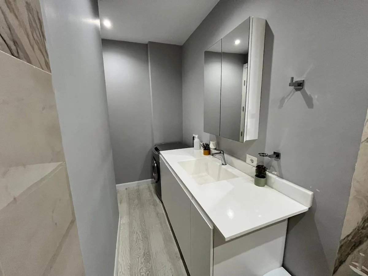 Lägenhet Flat 86 - Explore The Heart Of Tirana Albanien
