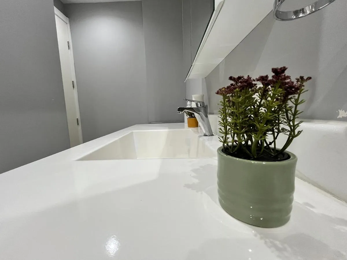 Flat 86 - Explore The Heart Of Tirana 0*,