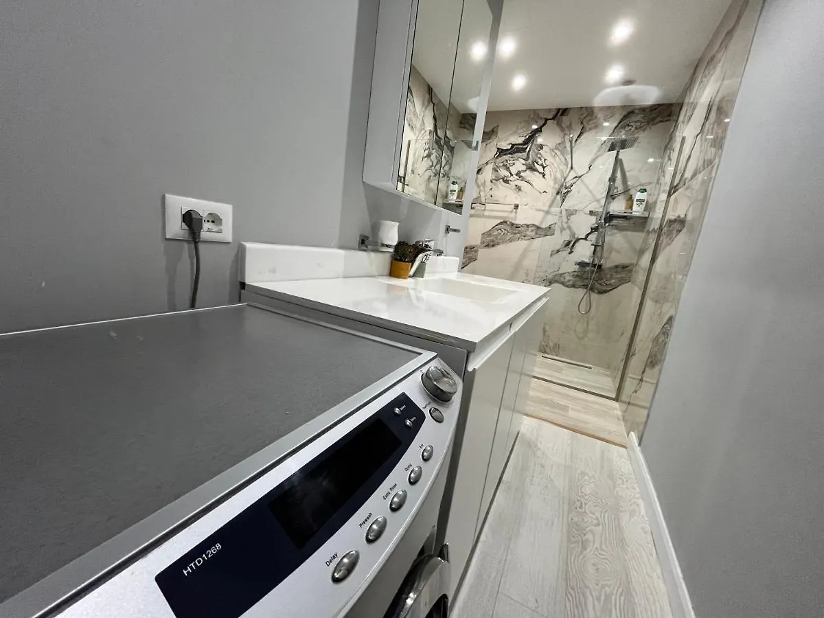 Flat 86 - Explore The Heart Of Tirana Albanien