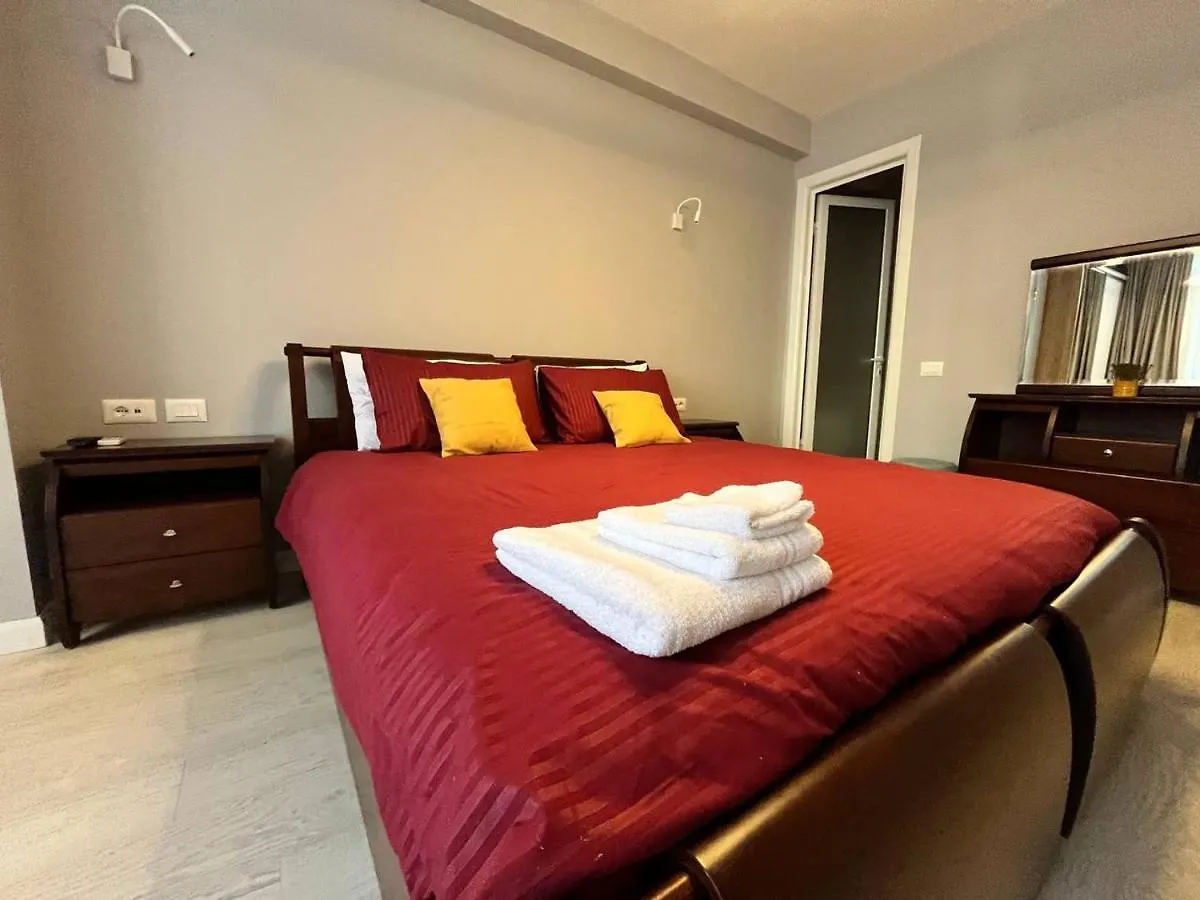 Flat 86 - Explore The Heart Of Tirana Appartamento