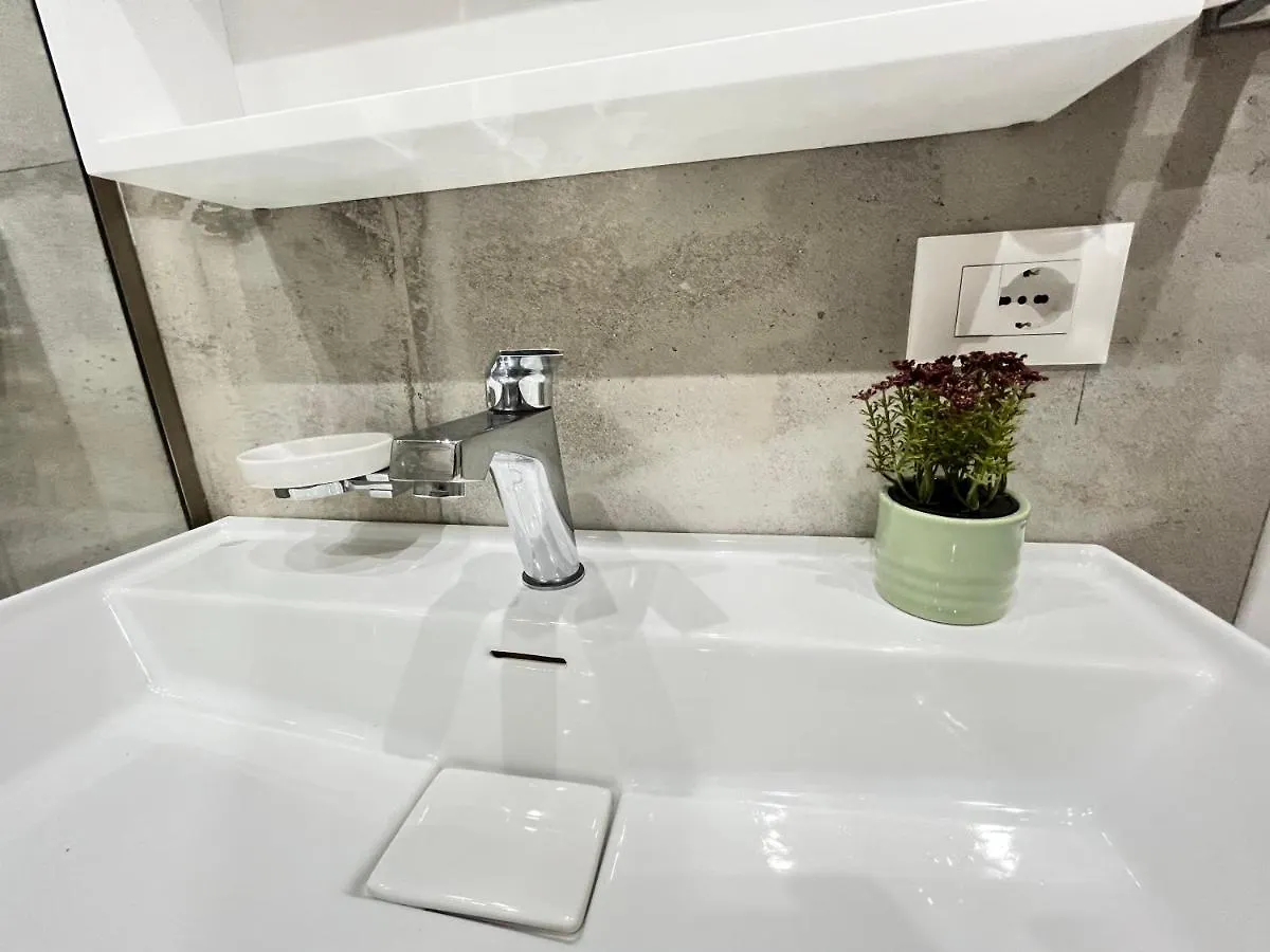 Flat 86 - Explore The Heart Of Tirana Albania